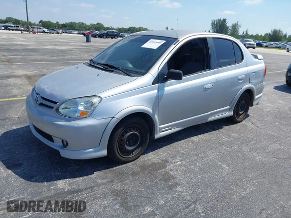 2003 Toyota ECHO with VIN JTDBT123935047533, listed as a IAAI auction lot 42143695 with 170,911 mi miles. Bid and sale history available at carsss.com. Image 2.