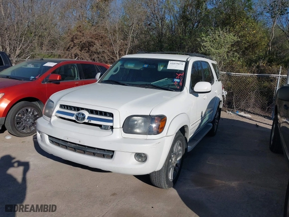 2006 Toyota Sequoia SR5 with VIN 5TDZT34AX6S283130, listed as a IAAI auction lot 41839079 with 207,638 mi miles. Bid and sale history available at carsss.com. Image 2.