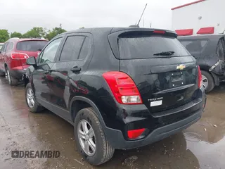 2019 Chevrolet Trax LS with VIN 3GNCJNSB7KL357677, listed as a IAAI auction lot 41897552 with 96,323 mi miles and . Bid and sale history available at DreamBid. Image 3.