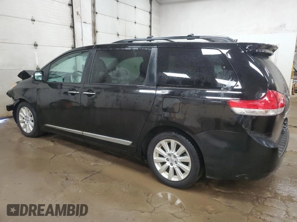 2013 Toyota Sienna XLE AAS with VIN 5TDYK3DC9DS391882, listed as a Copart auction lot 55762605 with 207,001 mi miles and Clean title. Bid and sale history available at DreamBid. Image 2.
