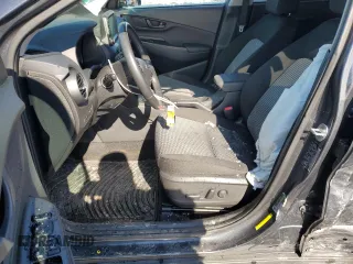 2020 Hyundai Kona SEL Plus with VIN KM8K62AA8LU525634, listed as a Copart auction lot 45044595 with 54,553 mi miles and Salvage Title. Bid and sale history available at carsss.com. Image 7.