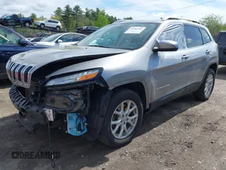 2018 Jeep Cherokee Latitude с VIN 1C4PJMCX0JD550224, выставлен на аукционе IAAI как лот 42181466 с пробегом 107 944 миль миль и . История ставок и продаж доступна на DreamBid. Изображение 18.