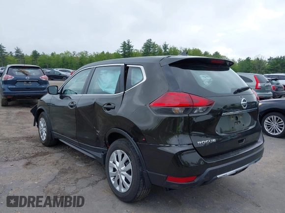 2017 Nissan Rogue SV z VIN KNMAT2MT9HP519773, wystawiony jako IAAI lot #42251447 z przebiegiem 37 020 mil mil oraz . Historia ofert i sprzedaży dostępna na DreamBid. Obrazek 3.