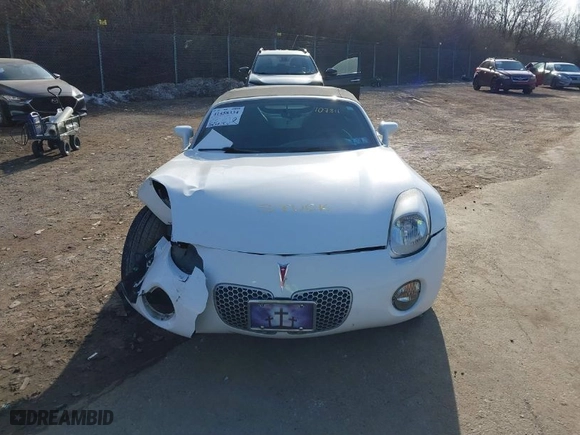 2007 Pontiac Solstice with VIN 1G2MB35B37Y107311, listed as a IAAI auction lot 41458334 with NaN miles. Bid and sale history available at carsss.com. Image 12.