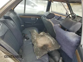 1980 BMW 5 Series z VIN 6781021, wystawiony jako Copart lot #51997985 z przebiegiem 237 586 mil mil oraz Czysty tytuł • Clean title. Historia ofert i sprzedaży dostępna na DreamBid. Obrazek 10.