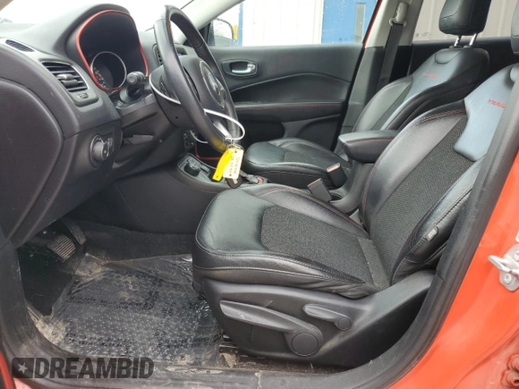 2018 Jeep Compass Trailhawk с VIN 3C4NJDDB5JT483091, выставлен на аукционе Copart как лот 55607835 с пробегом 76 066 миль миль и Списание • Salvage title. История ставок и продаж доступна на DreamBid. Изображение 7.