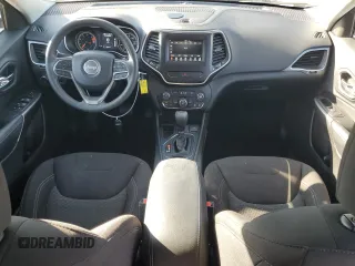 2020 Jeep Cherokee Latitude with VIN 1C4PJLCB9LD525694, listed as a Copart auction lot 58181565 with 37,106 mi miles and Salvage title. Bid and sale history available at DreamBid. Image 8.