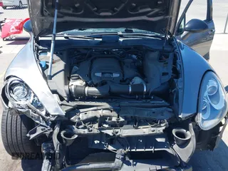 2014 Porsche Cayenne S с VIN WP1AB2A29ELA55755, выставлен на аукционе IAAI как лот 42653023 с пробегом 119 560 миль миль и . История ставок и продаж доступна на DreamBid. Изображение 10.