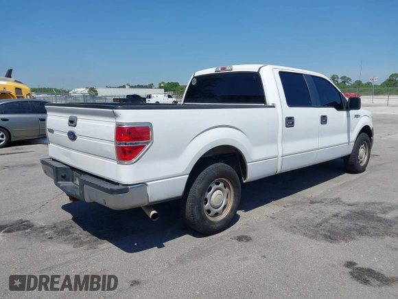 2014 Ford F-150 XL z VIN 1FTFW1CT8EKD07366, wystawiony jako IAAI lot #41941250 z przebiegiem 318 464 mil mil oraz . Historia ofert i sprzedaży dostępna na DreamBid. Obrazek 4.