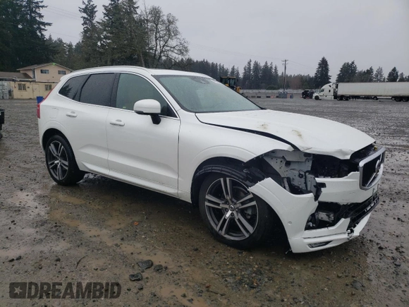 2018 Volvo XC60 Momentum with VIN LYV102RK9JB082772, listed as a Copart auction lot 47875795 with 71,847 mi miles and Salvage Title. Bid and sale history available at DreamBid. Image 4.