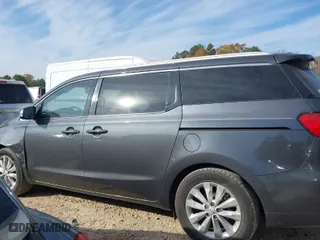 2016 Kia Sedona EX with VIN KNDMC5C10G6137795, listed as a IAAI auction lot 41015257 with 114,347 mi miles. Bid and sale history available at carsss.com. Image 15.