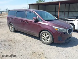 2016 Kia Sedona LX with VIN KNDMB5C19G6161225, listed as a IAAI auction lot 41982146 with 265,586 mi miles. Bid and sale history available at carsss.com. Image 1.