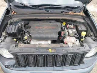 2017 Jeep Renegade Latitude with VIN ZACCJABB9HPF63259, listed as a IAAI auction lot 41729171 with 88,965 mi miles and . Bid and sale history available at DreamBid. Image 10.