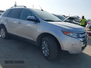2013 Ford Edge SEL with VIN 2FMDK3JC3DBE33138, listed as a IAAI auction lot 41793707 with 119,115 mi miles. Bid and sale history available at carsss.com. Image 1.
