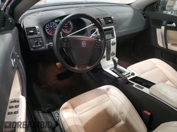 2012 Volvo C70 T5 with VIN YV1672MC8CJ130431, listed as a Copart auction lot 85816244 with 45,943 mi miles and Clean Title. Bid and sale history available at carsss.com. Image 8.