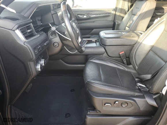 2022 GMC Yukon XL Denali with VIN 1GKS1JKL1NR137992, listed as a Copart auction lot 82355884 with 64,277 mi miles and Clean Title. Bid and sale history available at carsss.com. Image 7.