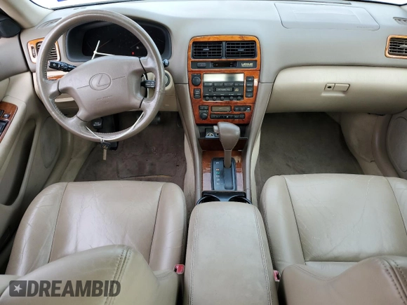 1997 Lexus ES 300 Luxury Sport Sdn with VIN JT8BF22GXV0046390, listed as a Copart auction lot 82545064 with 113,442 mi miles and Salvage Title. Bid and sale history available at carsss.com. Image 8.