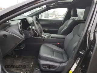2025 Lexus RX 350 with VIN 2T2BAMCA4SC091988, listed as a Copart auction lot 52320925 with 3,725 mi miles and Salvage Title. Bid and sale history available at DreamBid. Image 7.