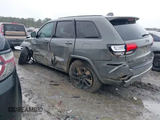 2021 Jeep Grand Cherokee Laredo X z VIN 1C4RJFAG9MC590268, wystawiony jako IAAI lot #41614514 z przebiegiem 60 933 mil mil oraz . Historia ofert i sprzedaży dostępna na DreamBid. Obrazek 3.