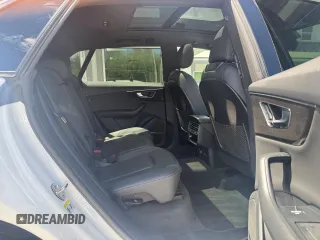 2019 Audi Q8 Premium Plus z VIN WA1BVAF15KD028897, wystawiony jako Copart lot #58662265 z przebiegiem 108 105 mil mil oraz Tytuł czysty. Historia ofert i sprzedaży dostępna na DreamBid. Obrazek 6.