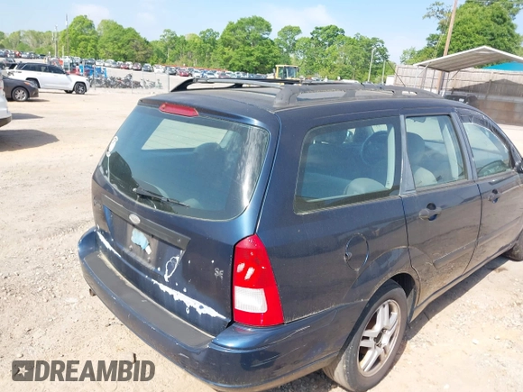 2001 Ford Focus SE with VIN 1FAFP36351W351497, listed as a IAAI auction lot 42079416 with 181,677 mi miles and . Bid and sale history available at carsss.com. Image 4.