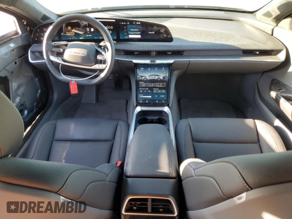 2023 Lucid Air Pure z VIN 50EA1PFA0PA006410, wystawiony jako Copart lot #89054185 z przebiegiem 13 605 mil mil oraz Szkody całkowita. Historia ofert i sprzedaży dostępna na DreamBid. Obrazek 8.