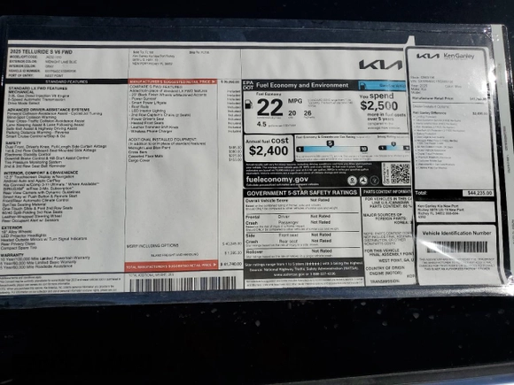 2025 Kia Telluride S with VIN 5XYP64GC1SG569196, listed as a Copart auction lot 81035284 with Not Provided miles and Salvage Title. Bid and sale history available at DreamBid. Image 13.