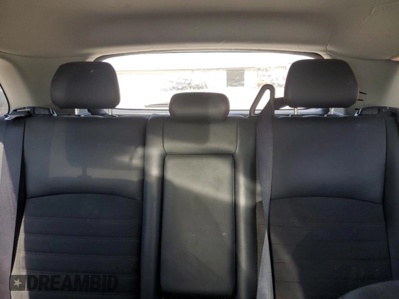 2022 Mitsubishi Outlander SE with VIN JA4APVAUXNU008843, listed as a Copart auction lot 69317784 with 33,638 mi miles and Salvage title. Bid and sale history available at DreamBid. Image 10.