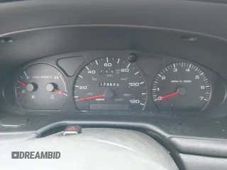 2003 Ford Taurus SES Standard with VIN 1FAFP55S63G176291, listed as a IAAI auction lot 42079514 with 173,623 mi miles. Bid and sale history available at carsss.com. Image 7.