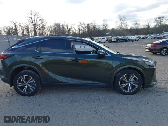 2024 Lexus RX 350 z VIN 2T2BAMCA6RC066181, wystawiony jako IAAI lot #41598902 z przebiegiem 7171 mil mil oraz . Historia ofert i sprzedaży dostępna na DreamBid. Obrazek 11.