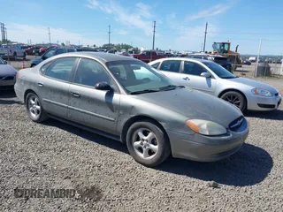 2001 Ford Taurus SES with VIN 1FAFP55S61G285069, listed as a IAAI auction lot 42182421 with 187,928 mi miles and . Bid and sale history available at carsss.com. Image 1.