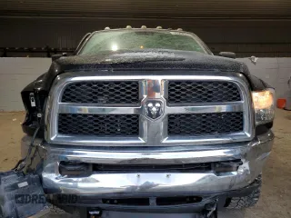 2017 Ram 2500 ST with VIN 3C6TR5CT9HG532433, listed as a Copart auction lot 87252014 with 121,915 mi miles and Salvage Title. Bid and sale history available at carsss.com. Image 5.