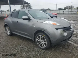 2011 Nissan Juke SL with VIN JN8AF5MR7BT001838, listed as a Copart auction lot 45340165 with 106,050 mi miles and Salvage Title. Bid and sale history available at carsss.com. Image 4.