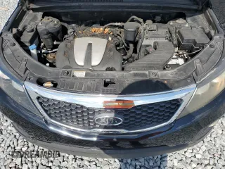 2012 Kia Sorento EX z VIN 5XYKUDA25CG305111, wystawiony jako Copart lot #54216645 z przebiegiem 111 841 mil mil oraz Szkoda całkowita • Salvage title. Historia ofert i sprzedaży dostępna na DreamBid. Obrazek 12.