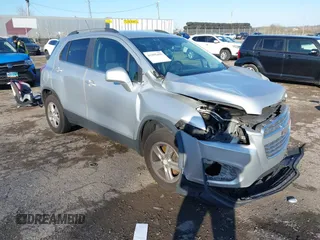 2015 Chevrolet Trax LT with VIN 3GNCJRSB6FL256031, listed as a IAAI auction lot 41995499 with 110,931 mi miles. Bid and sale history available at carsss.com. Image 1.