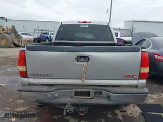 2006 GMC Sierra 1500 SLT with VIN 2GTEK13T461140044, listed as a IAAI auction lot 41590434 with 242,317 mi miles. Bid and sale history available at carsss.com. Image 17.