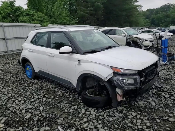 2020 Hyundai Venue SEL with VIN KMHRC8A33LU040202, listed as a Copart auction lot 63265265 with 72,572 mi miles and Salvage title. Bid and sale history available at DreamBid. Image 15.