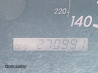 2005 Toyota Camry LE z VIN 4T1BE30K95U042336, wystawiony jako IAAI lot #42457598 z przebiegiem 270 991 mil mil oraz . Historia ofert i sprzedaży dostępna na DreamBid. Obrazek 12.