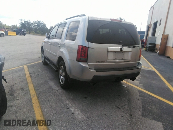 2010 Honda Pilot EX with VIN 5FNYF3H43AB020482, listed as a IAAI auction lot 42077230 with 229,418 mi miles and . Bid and sale history available at carsss.com. Image 3.