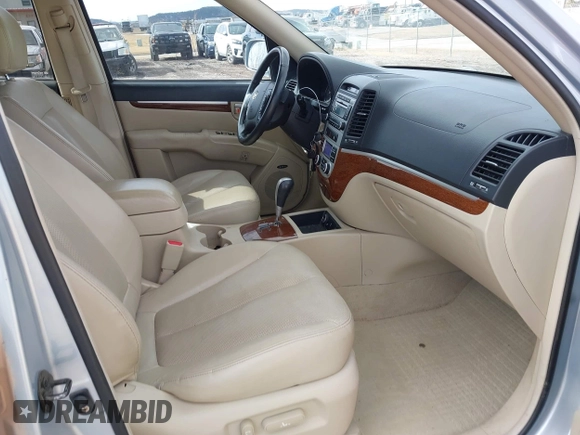 2007 Hyundai Santa Fe SE z VIN 5NMSH73E87H051418, wystawiony jako IAAI lot #41606640 z przebiegiem 185 407 mil mil oraz . Historia ofert i sprzedaży dostępna na DreamBid. Obrazek 5.