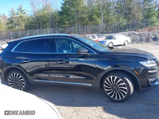 2020 Lincoln Nautilus Black Label with VIN 2LMPJ9JP7LBL23749, listed as a IAAI auction lot 40803525 with 1 mi miles. Bid and sale history available at carsss.com. Image 14.