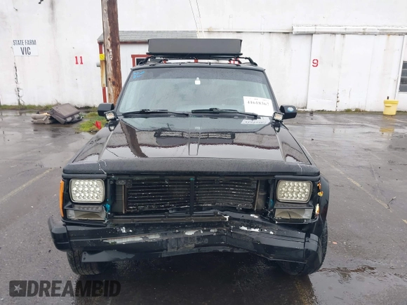 1996 Jeep Cherokee SE with VIN 1J4FJ28S9TL135564, listed as a IAAI auction lot 41618367 with 249,410 mi miles and . Bid and sale history available at DreamBid. Image 12.