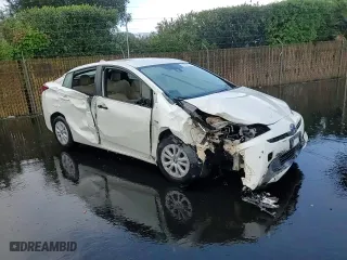 2020 Toyota Prius L Eco with VIN JTDKARFU2L3122804, listed as a Copart auction lot 51163575 with 34,133 mi miles and Salvage Title. Bid and sale history available at carsss.com. Image 11.
