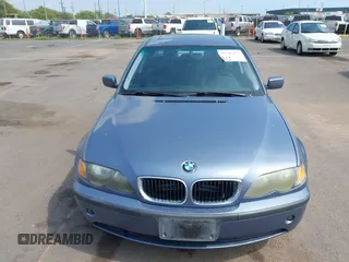 2002 BMW 3 Series 325xi z VIN WBAEU33402PF57625, wystawiony jako IAAI lot #41545377 z przebiegiem 153 646 mil mil oraz . Historia ofert i sprzedaży dostępna na DreamBid. Obrazek 6.
