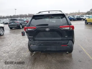 2020 Toyota RAV4 LE with VIN 2T3H1RFV7LC035305, listed as a IAAI auction lot 41515910 with 66,418 mi miles. Bid and sale history available at carsss.com. Image 16.