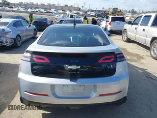 2012 Chevrolet Volt with VIN 1G1RB6E45CU100200, listed as a IAAI auction lot 41954928 with 179,431 mi miles and . Bid and sale history available at carsss.com. Image 17.