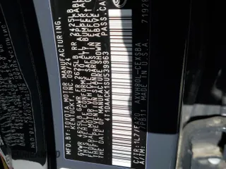 2025 Toyota Camry LE z VIN 4T1DAACK1SU539963, wystawiony jako Copart lot #57273015 z przebiegiem 991 mil mil oraz Szkoda całkowita • Salvage title. Historia ofert i sprzedaży dostępna na DreamBid. Obrazek 12.