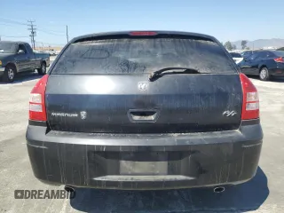 2006 Dodge Magnum R/T z VIN 2D8GV57206H121167, wystawiony jako Copart lot #72960154 z przebiegiem 212 328 mil mil oraz Czysty tytuł • Clean title. Historia ofert i sprzedaży dostępna na DreamBid. Obrazek 6.