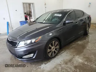 2011 Kia Optima SX z VIN KNAGR4A65B5090425, wystawiony jako Copart lot #55806385 z przebiegiem 194 822 mil mil oraz Szkoda całkowita • Salvage title. Historia ofert i sprzedaży dostępna na DreamBid. Obrazek 1.