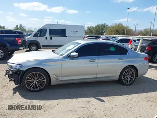 2020 BMW 5 Series 530i with VIN WBAJR3C09LWW65629, listed as a IAAI auction lot 41827147 with 24,324 mi miles and . Bid and sale history available at DreamBid. Image 14.